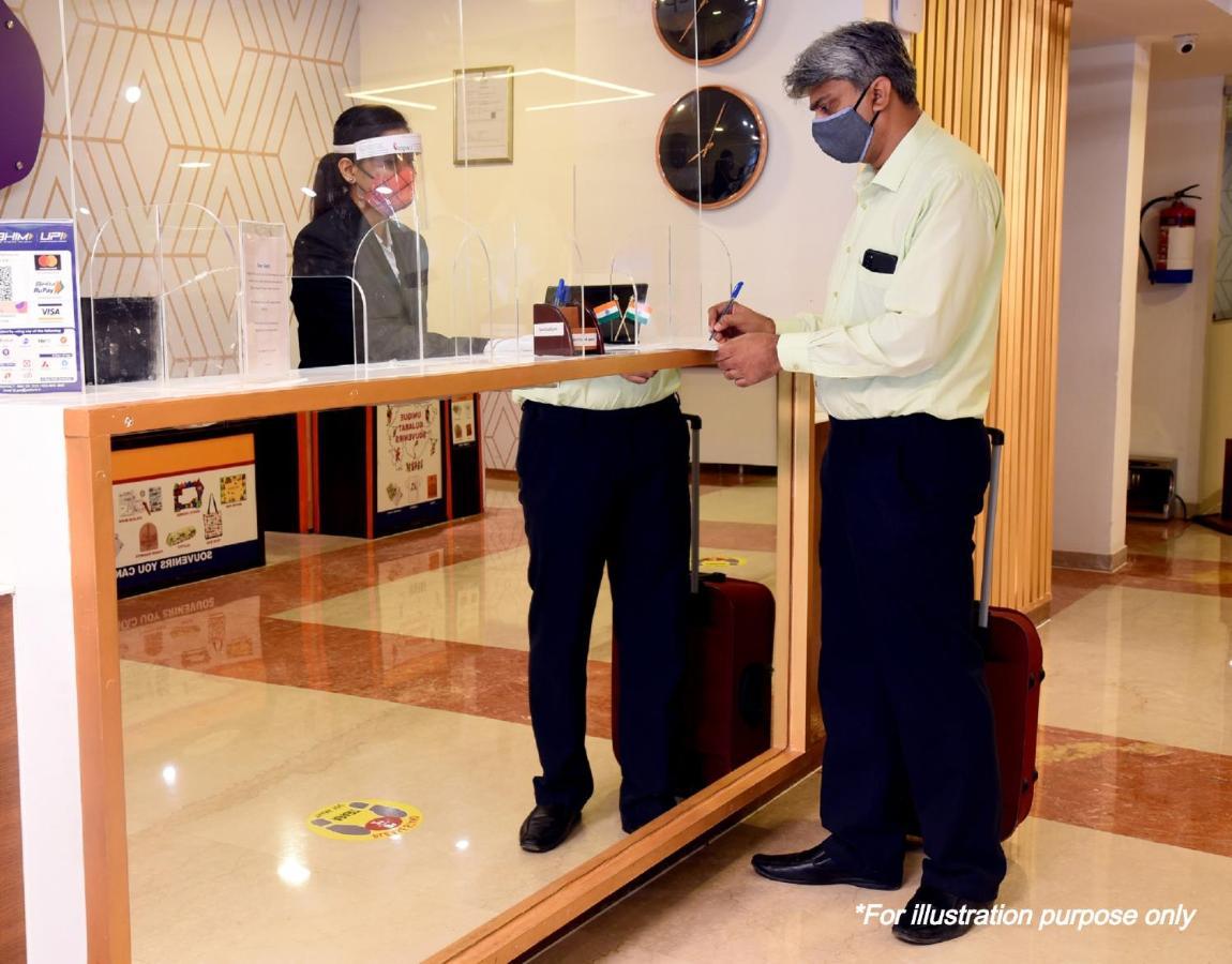 Oyo 71693 Starlight Hotel Gangānagar Extérieur photo