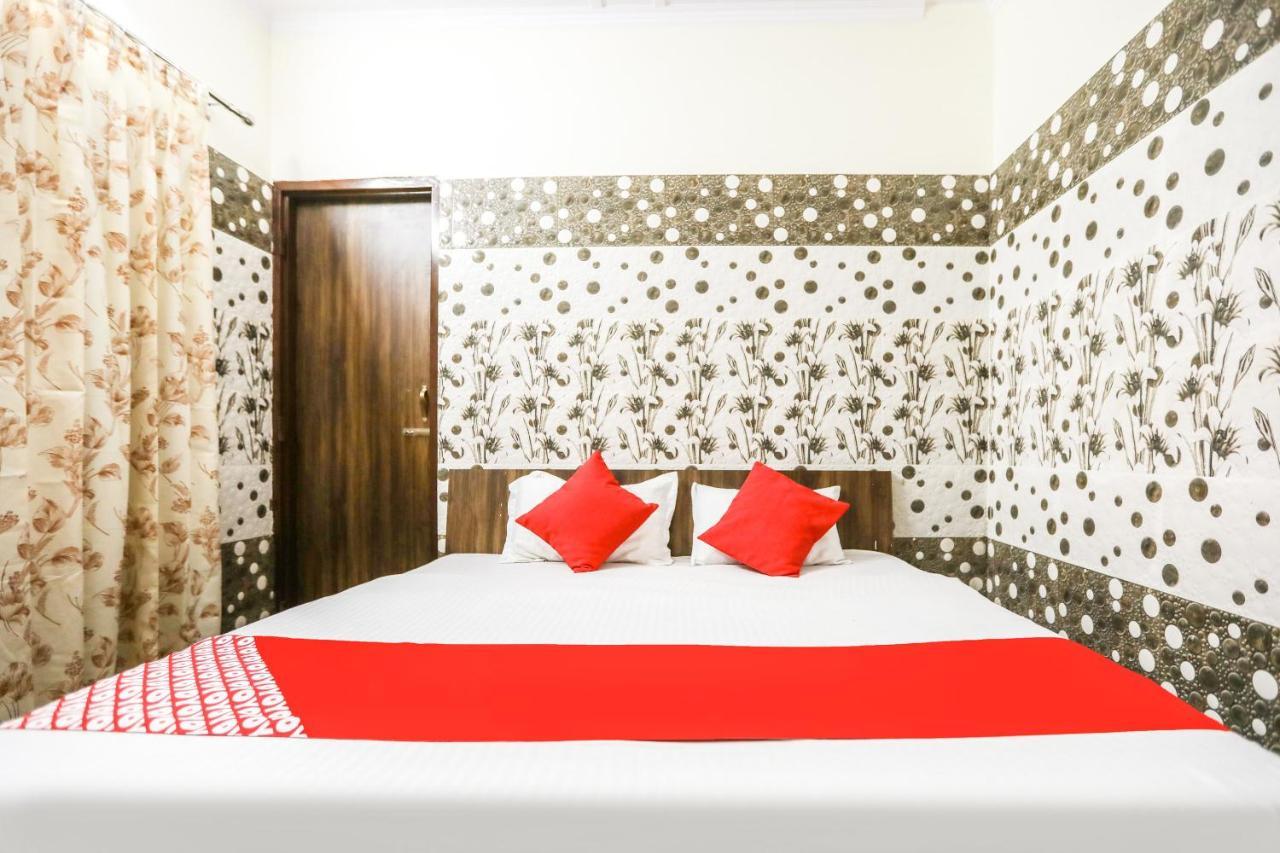 Oyo 71693 Starlight Hotel Gangānagar Extérieur photo